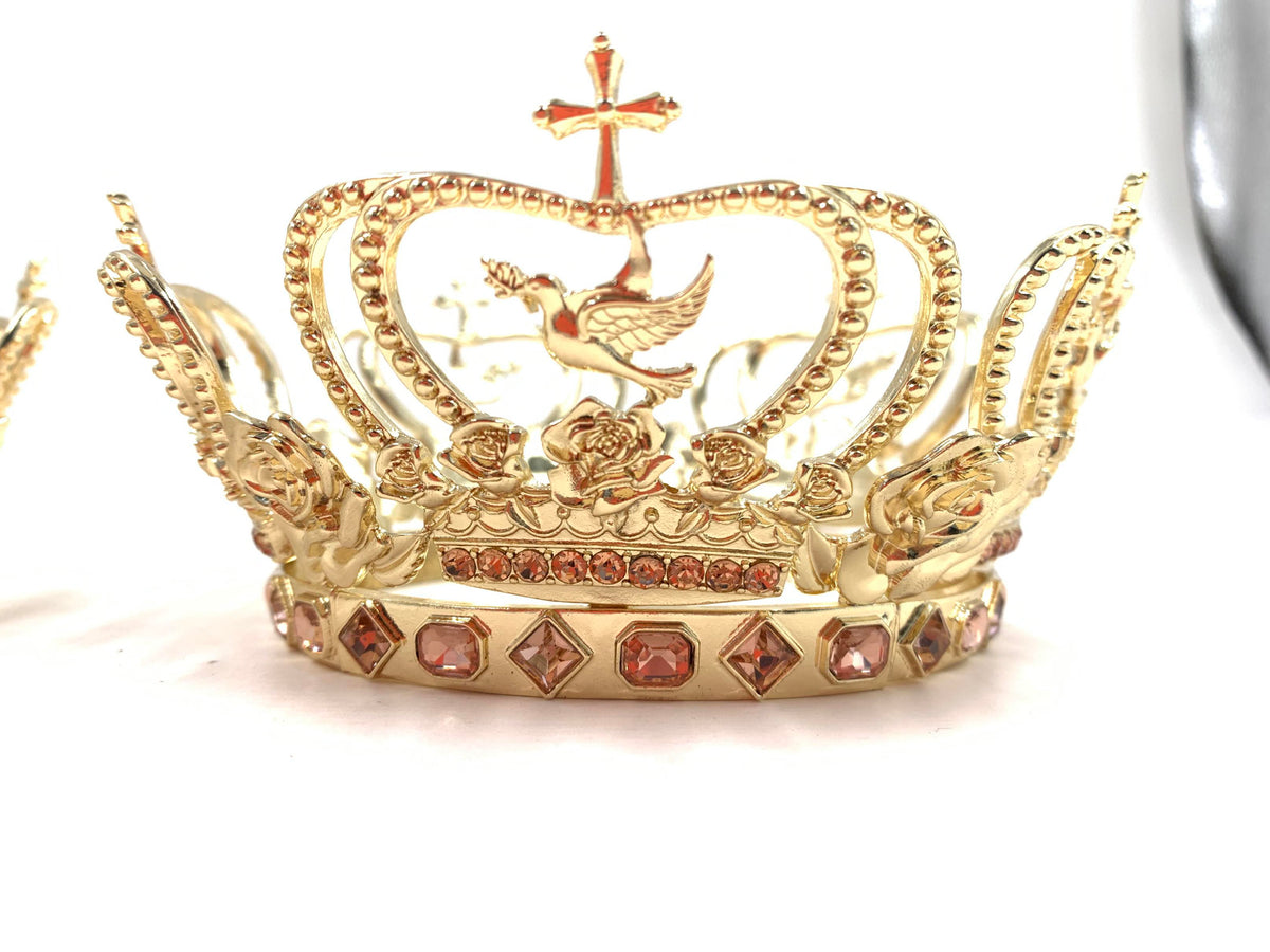 Nancy Vuu Crown
