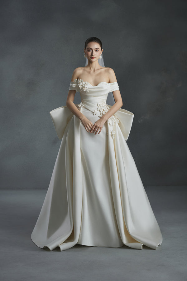 Featured Gown 1