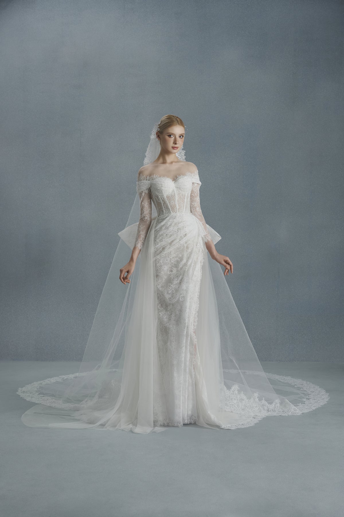 Luminous Veil 15