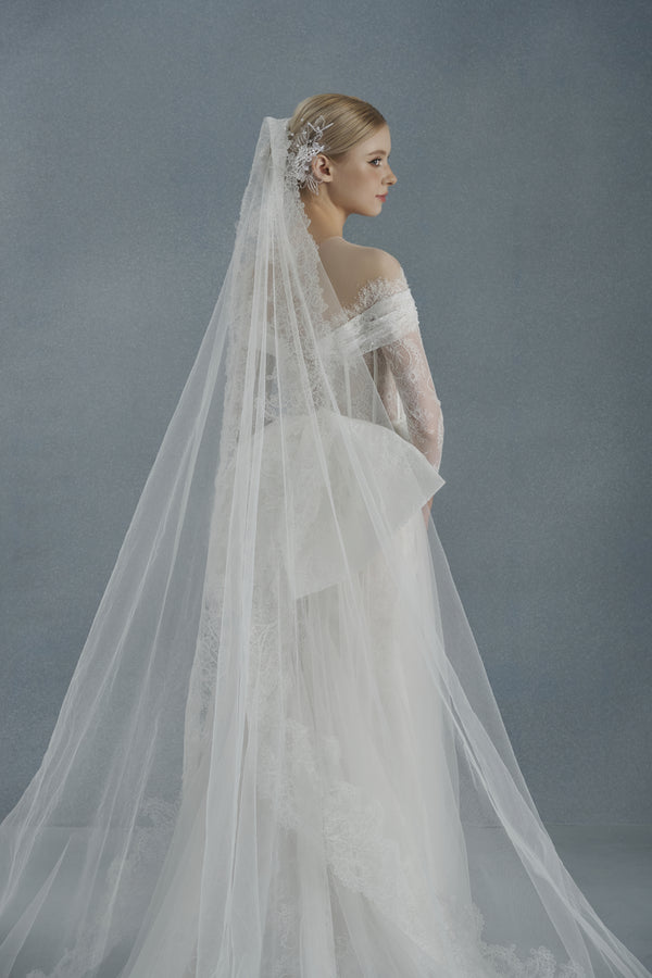 Luminous Veil 15