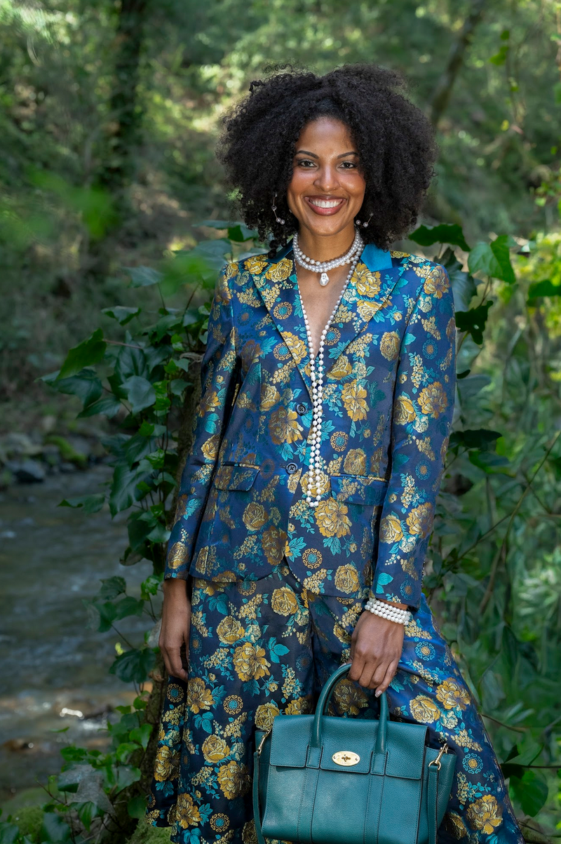 Bespoke Custom Tailored Suits in luxury silk by Nancy Vuu serving Los Altos, Palo Alto, Atherton and San Jose