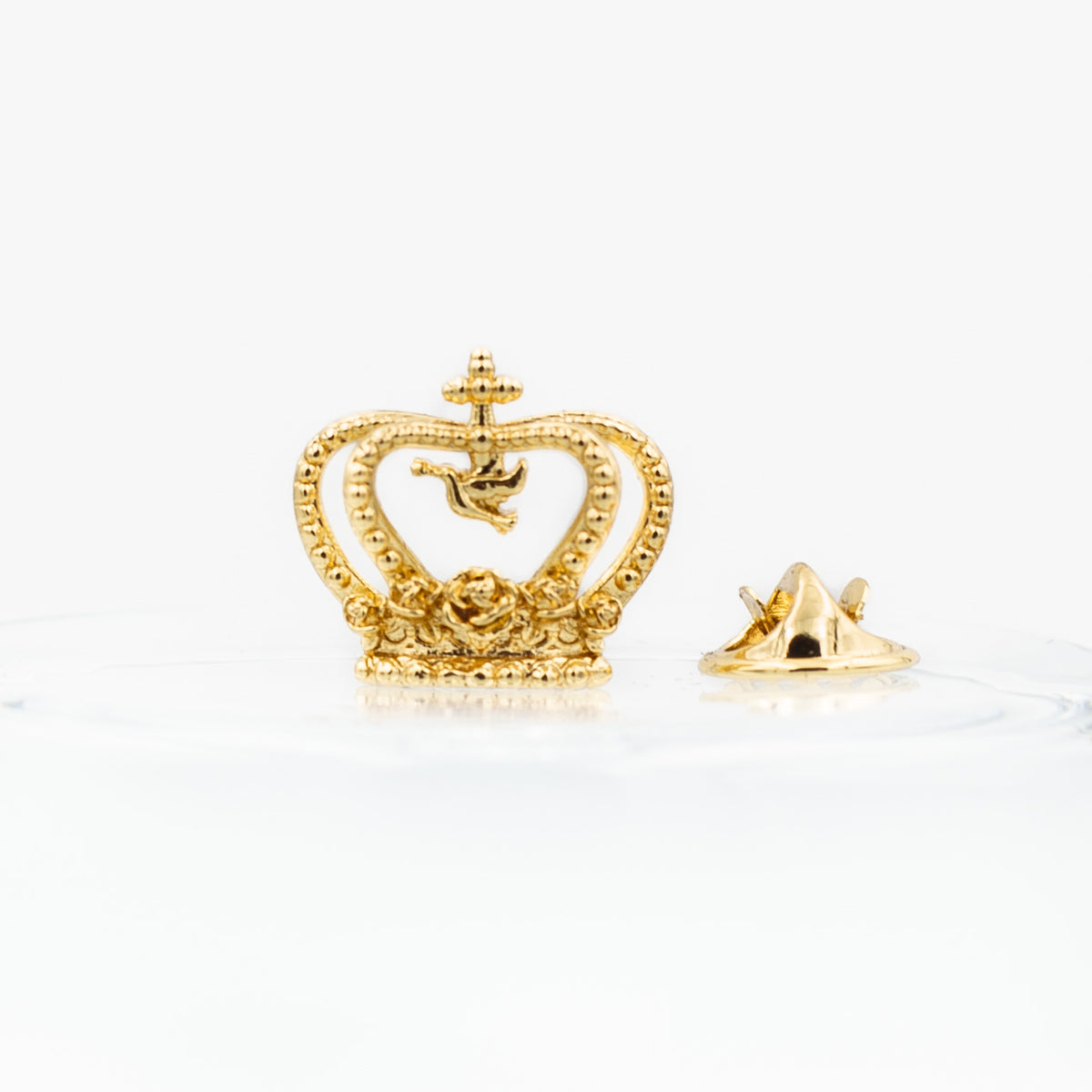 Kingdom Heirs Lapel Pins