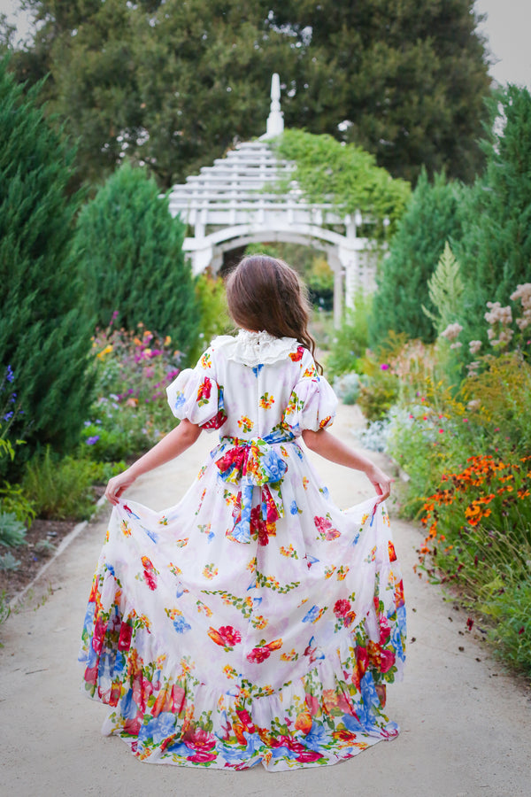 ROYAL ABIGAIL